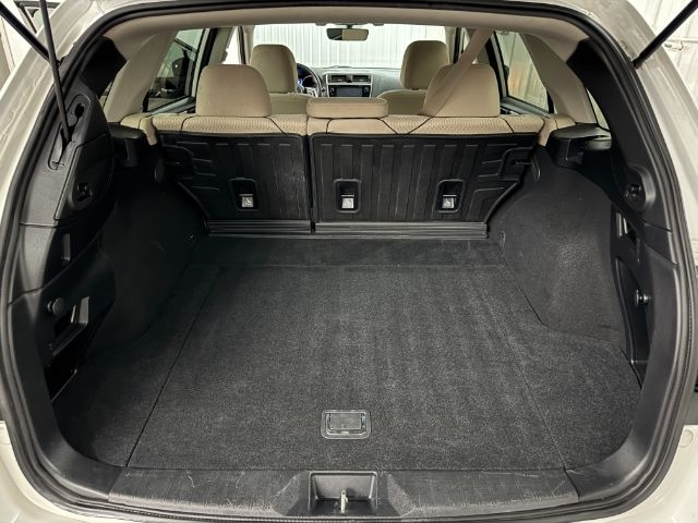 Subaru Outback  2018