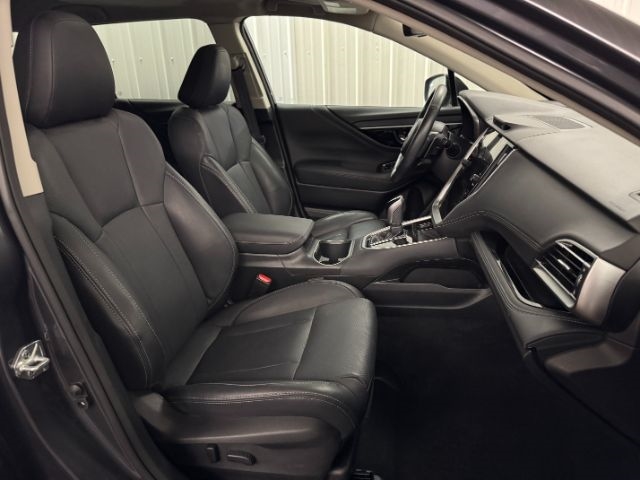 Subaru Outback  2023