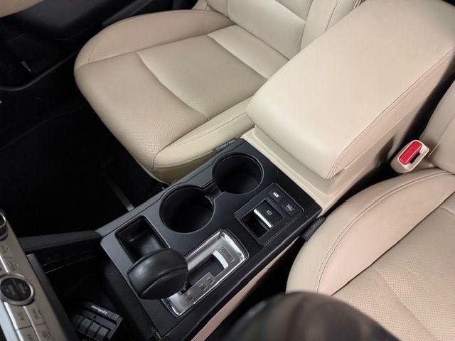 Subaru Outback  2016