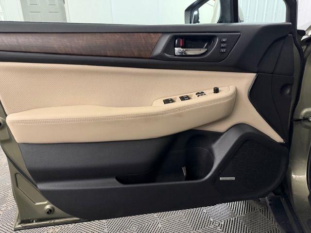 Subaru Outback  2016