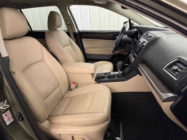 Subaru Outback  2016