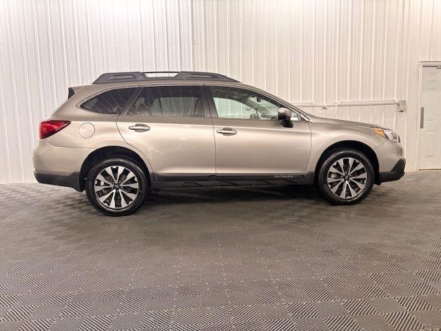 Subaru Outback  2016
