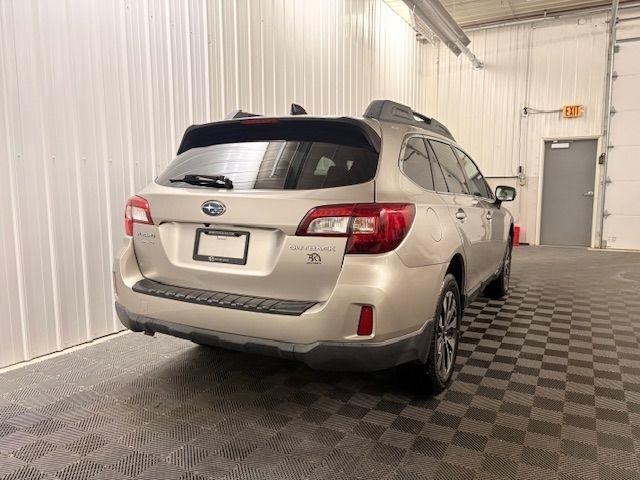 Subaru Outback  2016