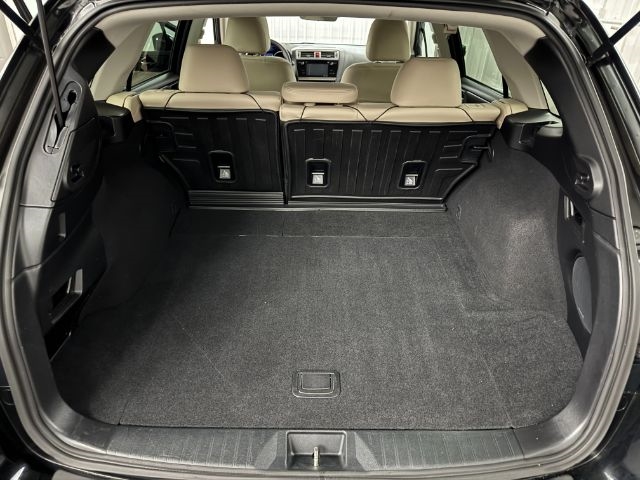 Subaru Outback  2017