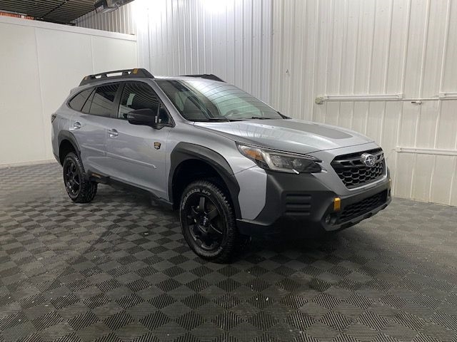 Subaru Outback  2023