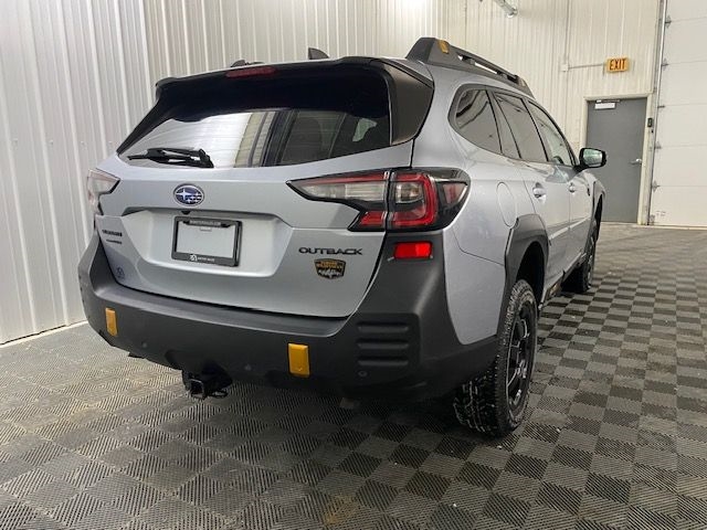 Subaru Outback  2023