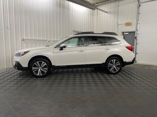 Subaru Outback  2018