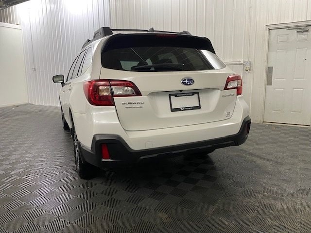 Subaru Outback  2018