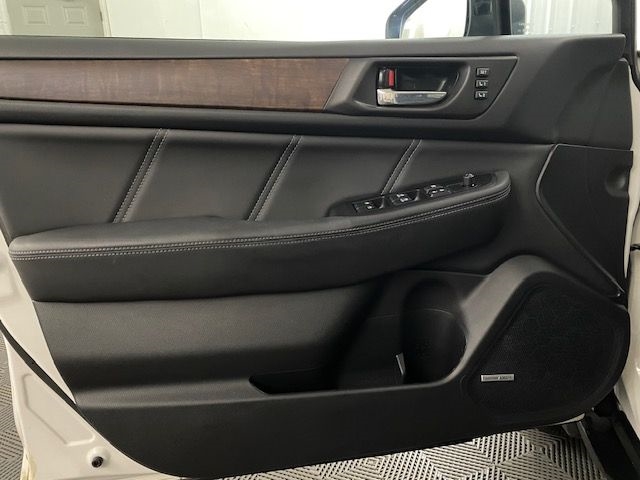 Subaru Outback  2018