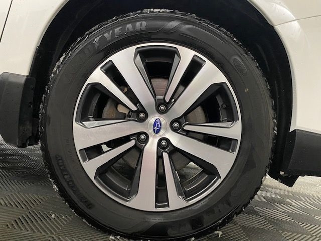 Subaru Outback  2018