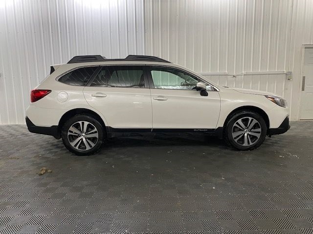 Subaru Outback  2018