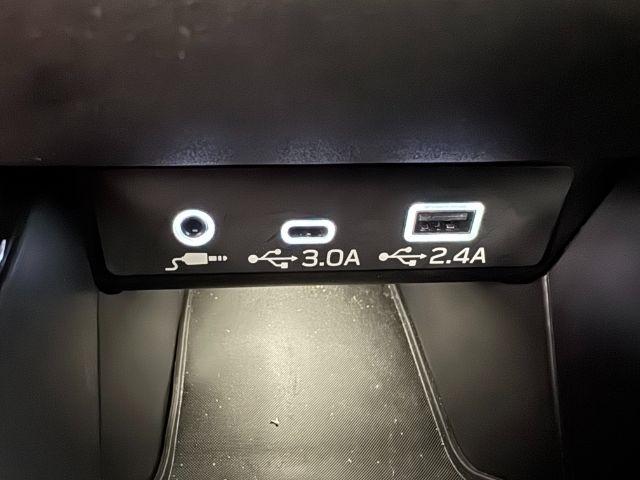 Subaru Outback  2023