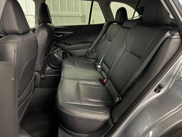 Subaru Outback  2023