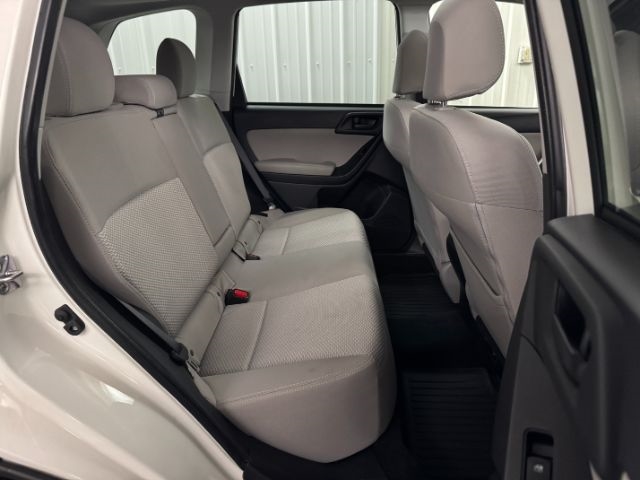 Subaru Forester  2016