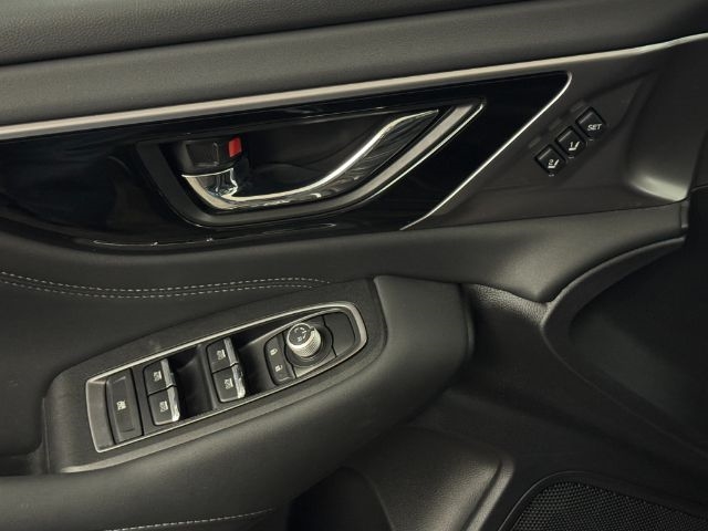 Subaru Outback  2024