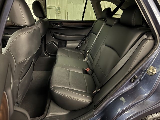 Subaru Outback  2016