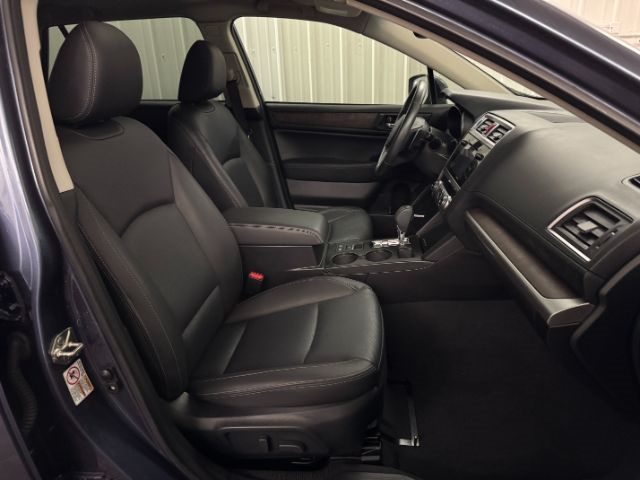 Subaru Outback  2016