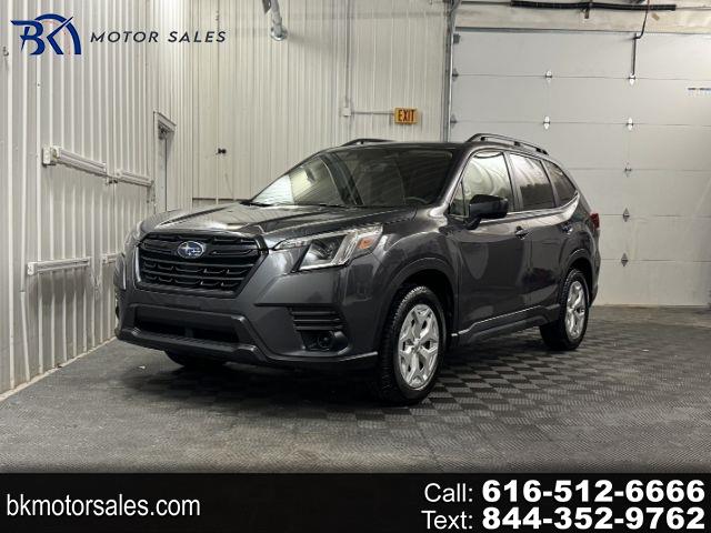 2023 Subaru Forester Base