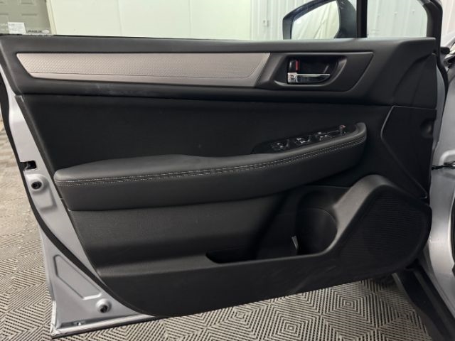 Subaru Outback  2017