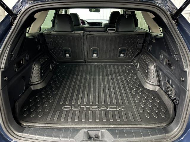 Subaru Outback  2024