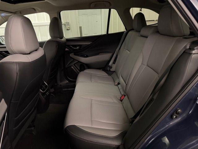 Subaru Outback  2023