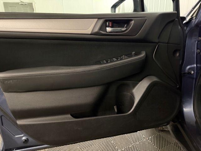 Subaru Outback  2017