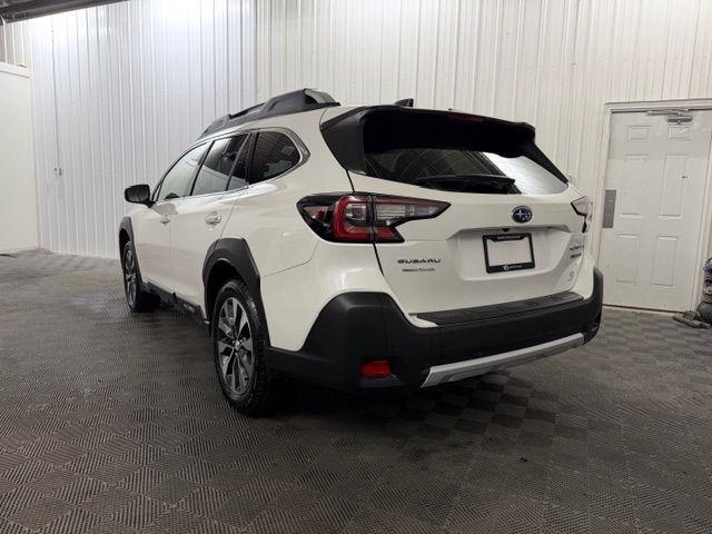 Subaru Outback  2024