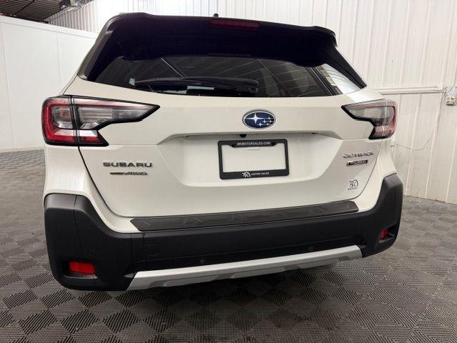 Subaru Outback  2024