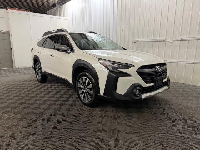 Subaru Outback  2024