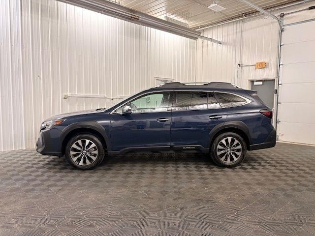 Subaru Outback  2023