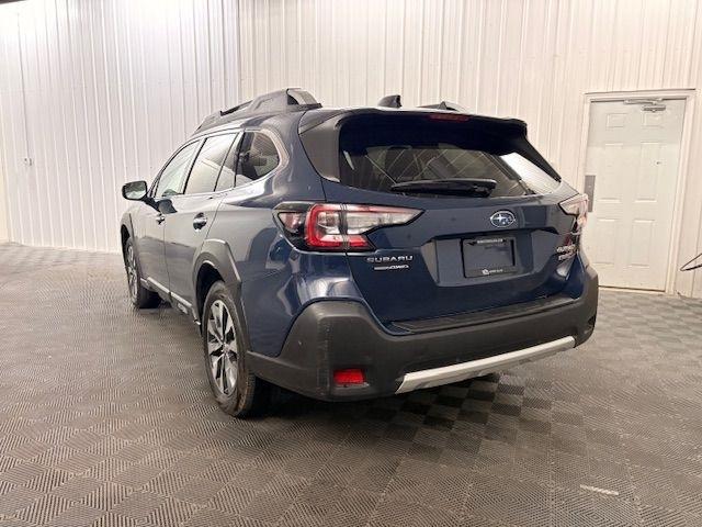 Subaru Outback  2023