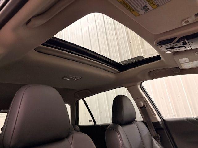 Subaru Outback  2023