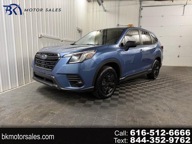 2023 Subaru Forester Base