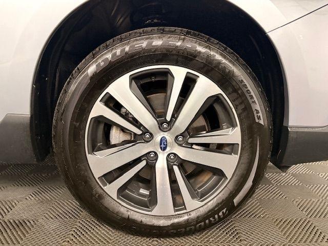 Subaru Outback  2019