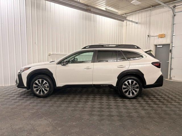 Subaru Outback  2024