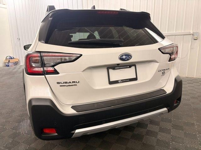 Subaru Outback  2024