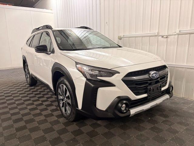 Subaru Outback  2024