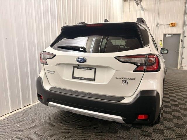 Subaru Outback  2024