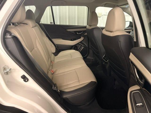 Subaru Outback  2024
