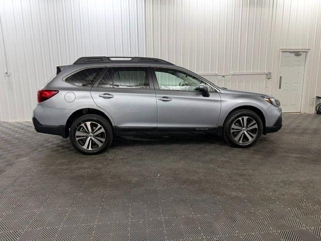 Subaru Outback  2018