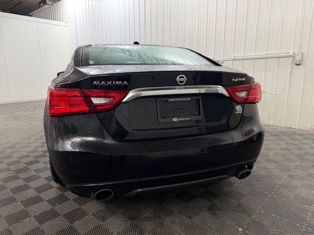 Nissan Maxima  2016