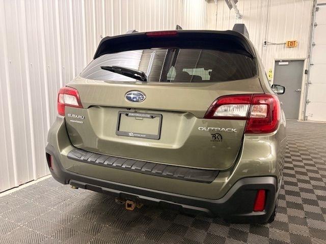 Subaru Outback  2018