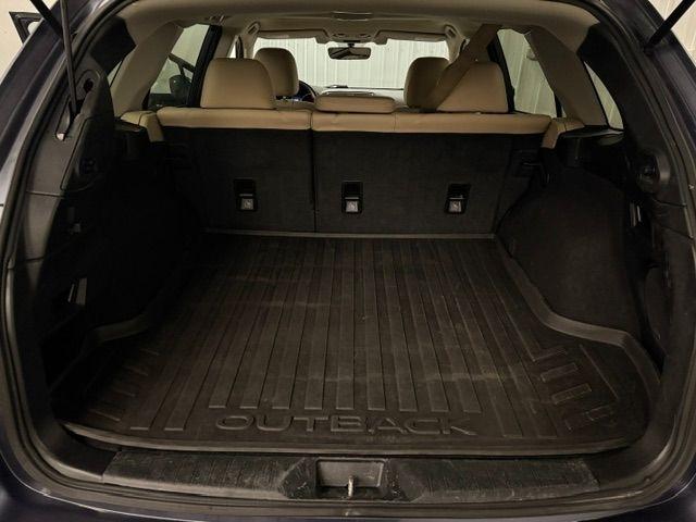 Subaru Outback  2017