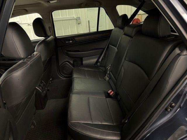 Subaru Outback  2017