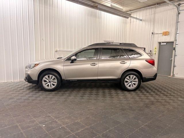 Subaru Outback  2018