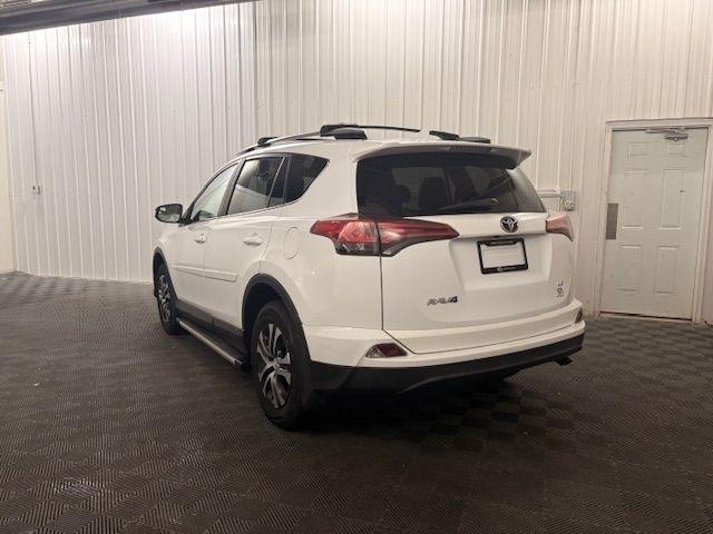 Toyota RAV4  2017