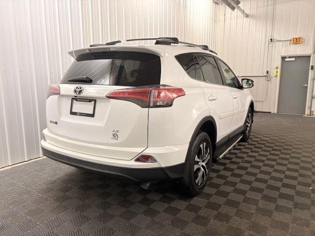 Toyota RAV4  2017