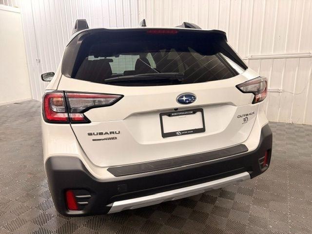 Subaru Outback  2022