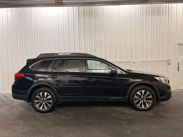 Subaru Outback  2016