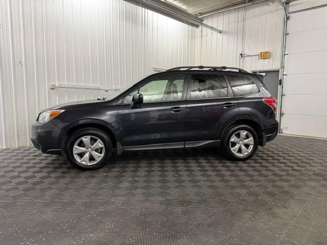 Subaru Forester  2016